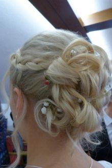 img_3166_Brautrisur_die-hochzeits-friseurin.JPG