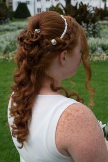 Brautfrisur_N1_die-hochzeits-friseurin.JPG
