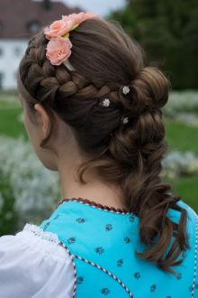 Brautfrisur_E2_die-hochzeits-friseurin.JPG