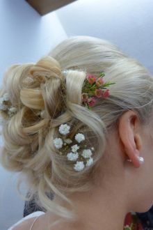 img_3165_Brautrisur_die-hochzeits-friseurin.JPG